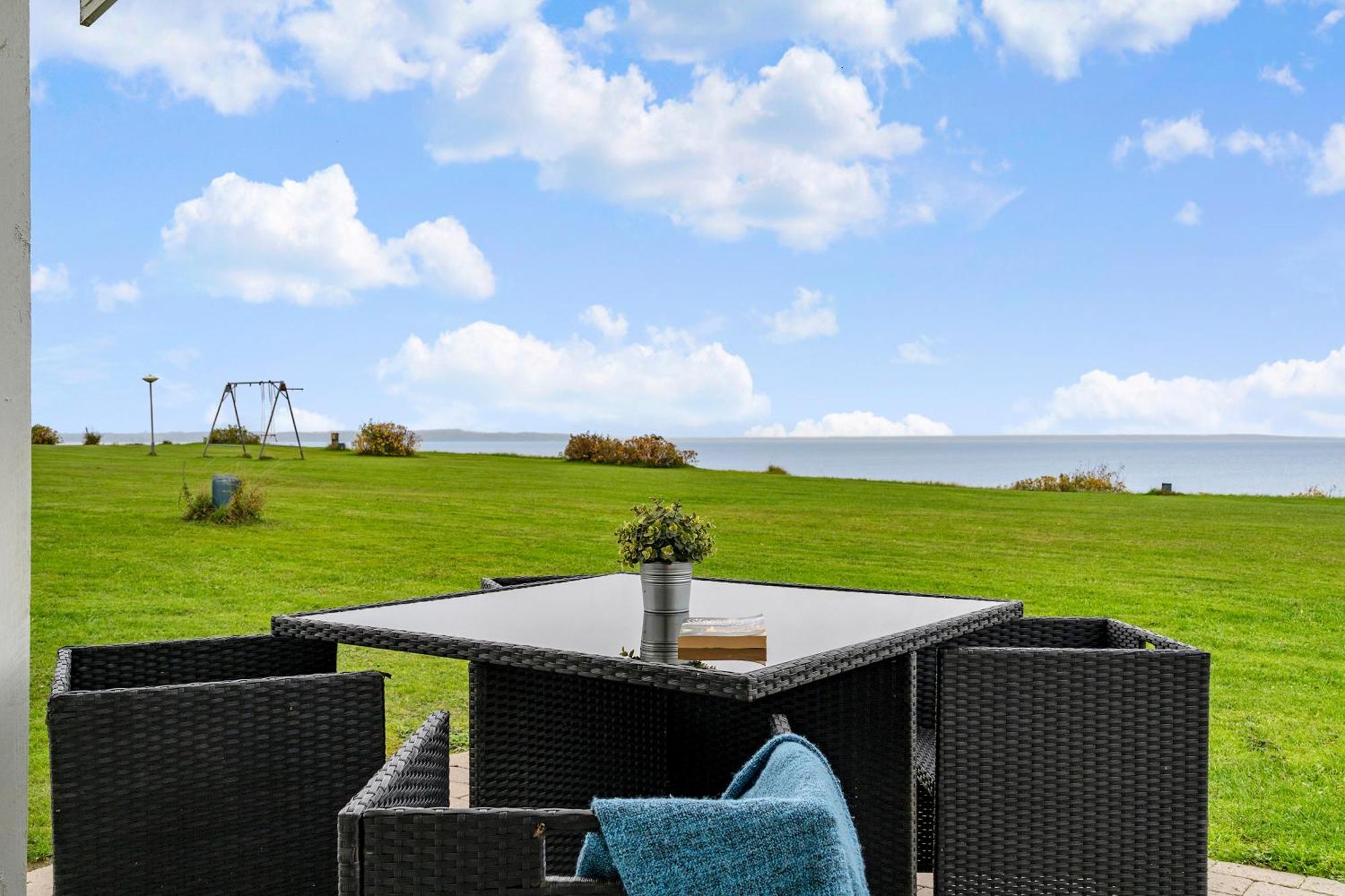 Immaculate 2-Bed House At The Beach 12H Brenderup Exterior foto